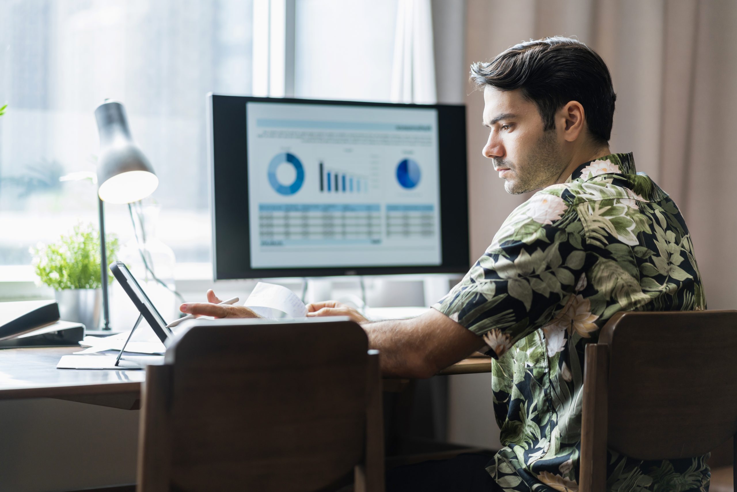 Starcie tytanów: Power BI vs Looker Studio